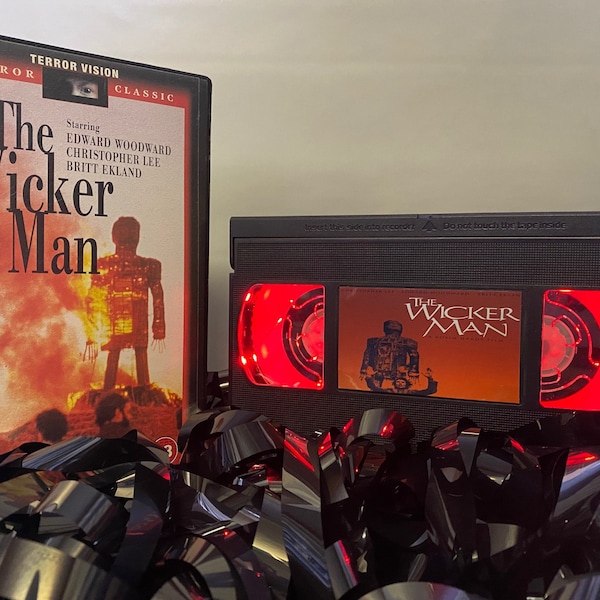 The Wicker Man VHS Lamp, Horror Movie, a great gift for film lovers & movie buffs