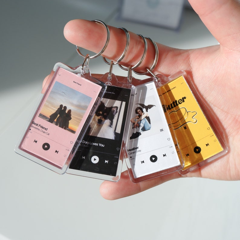 Custom Music Keychain | Your Photo, Your Song, Uniquely Yours | Gift Ideas for Anyone/Any Occasion Christmas Gift idea | Spotify Apple Music 