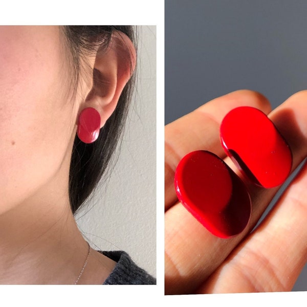 vintage red stud oval earrings, painted metal earrings excellent condition, sustainable jewelry