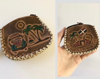 souvenir hard coin purse with zipper from dominican republic