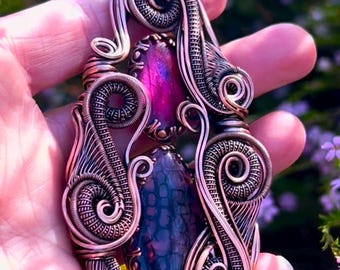 Red Queen, Jessica Rabbit Goddess Crystal Wire Wrap, Majestic Jewelry, Crystal Jewelry, Gifts for her, Boho, Labradorite, Red Dragon Vein