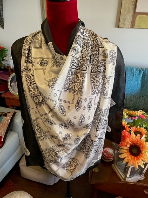 Black white ladies scarf with floral geo designer… - image 1