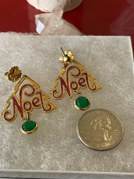 Noel Christmas Gold Red Green stud earring - image 3