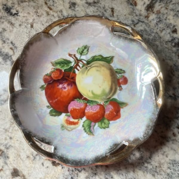 Strawberry Apple fruit Vintage hand painted Japanese gold plated 8 inch decorative plate