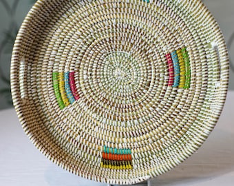 Round Woven Serving Tray with Recessed Handles Woven, Wicker Boho Fruit Basket, African Wall Basket, Modern fruit bowl, Wicker basket