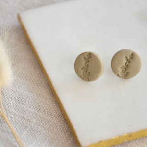 Polymer clay stud earrings “Floral”