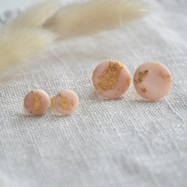 Ohrstecker „Golden Blush“ Polymer Clay, blush, Gold rund