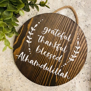 Alhamdulillah Islamic Wooden Sign, Rustic Farmhouse Islamic Home Decor, Alhamdulillah Wooden Round Plaque
