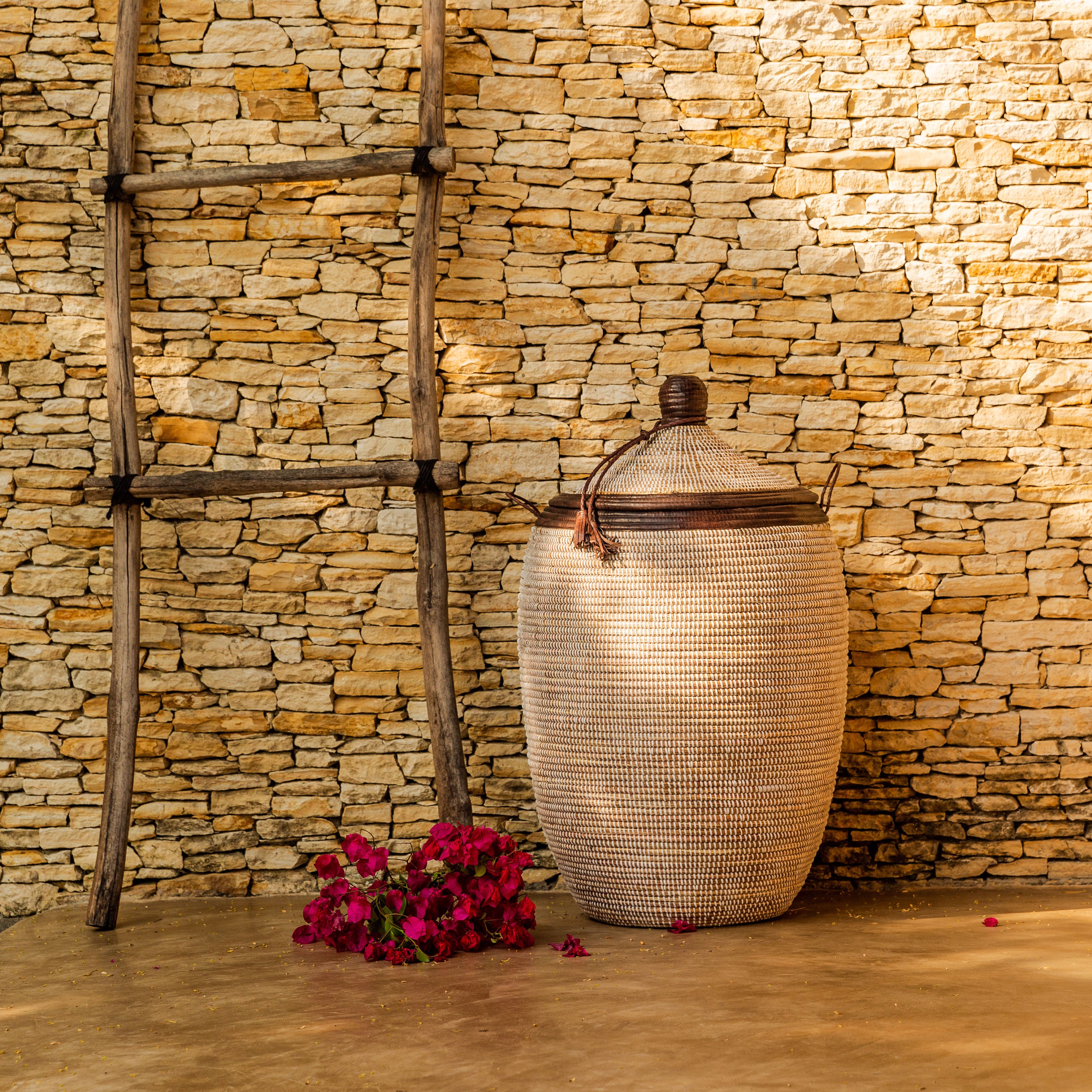 Grand Panier de Rangement en Cuir Hassanatou