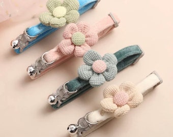 Stylish Adjustable Soft lightweight Velvet flower Cat Collar/Toy Pup 7-11