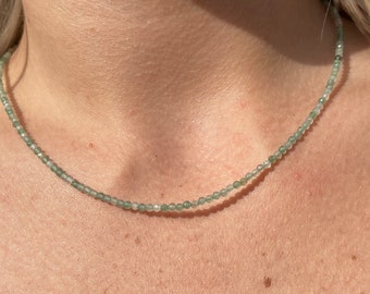 Grüne Aventurin facettierte Kristall Edelstein Choker Halskette, Minimalist Schmuck, Naturstein