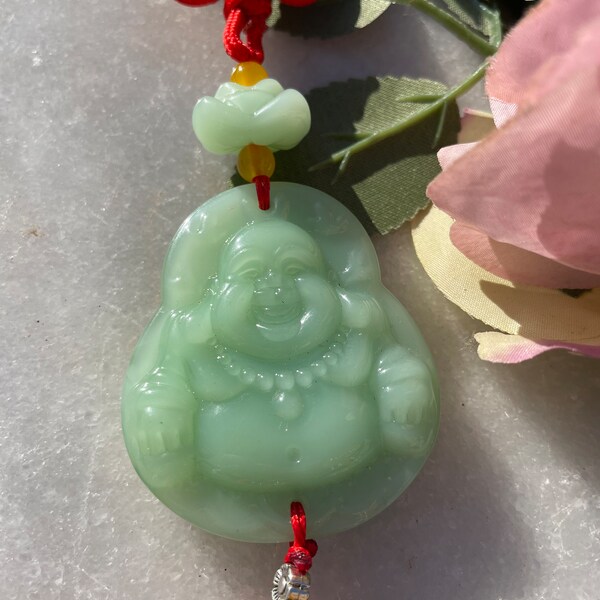 Grüne Jade Buddha Fenster Aufhänger, Wand-Dekor, Glücksbringer Kristall Glück Fortune Manifestieren Zen Home Decor Fengshui