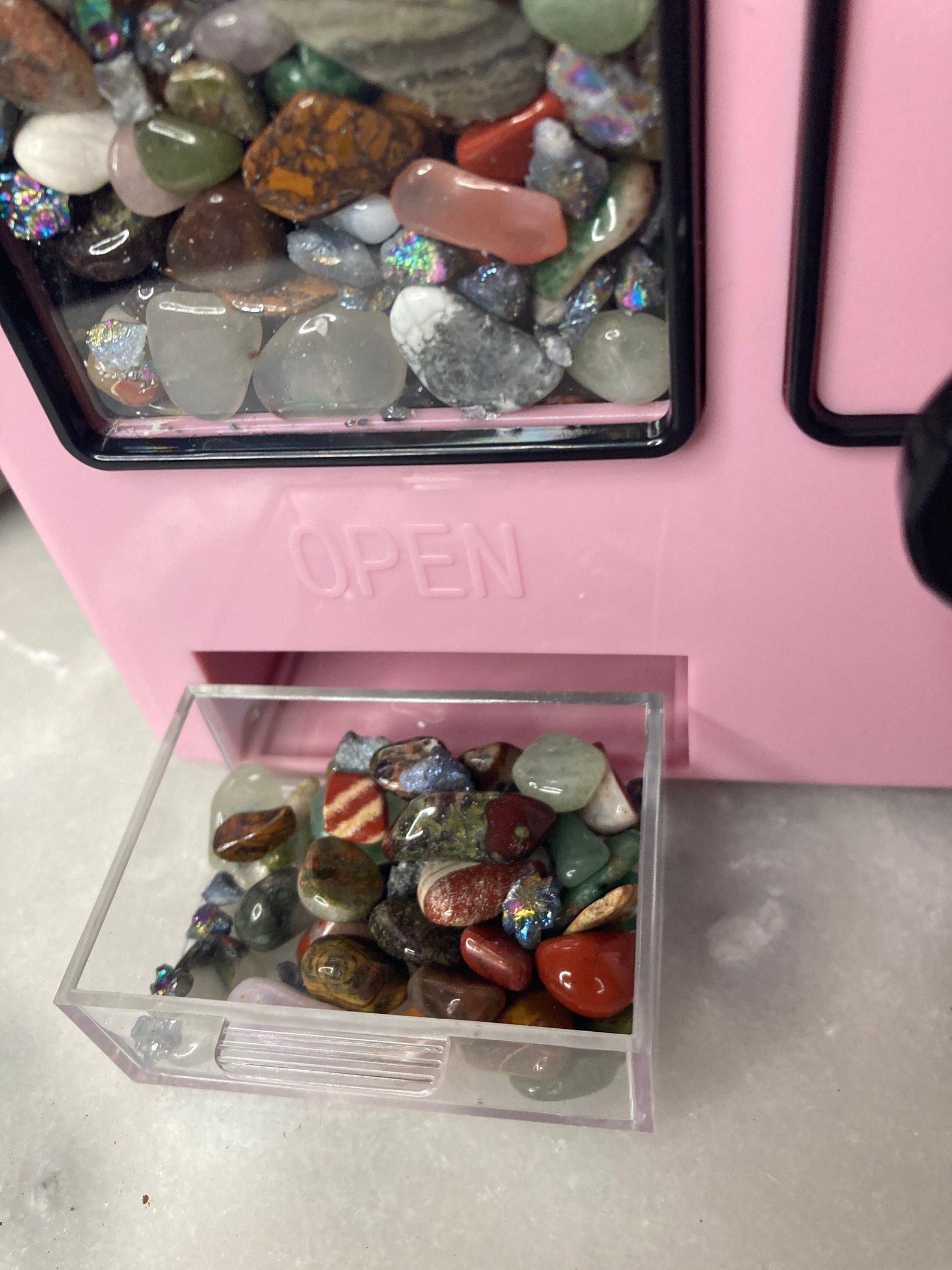 Crystal Vending Machine Set of Crystals Crystal Lucky Dip - Etsy