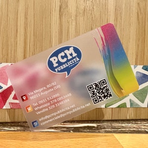 Cartes de visite transparentes et translucides