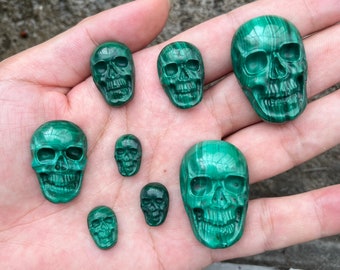 100% natürlicher Malachit, der Schädelcabochon schnitzt, Kristallschädel, Malachitschädel, Schmuckherstellung, Ring-Entwurfs-DIY Schmuck Anhänger