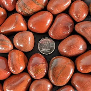 Red Jasper Tumbled Crystal. 1pc. Medium