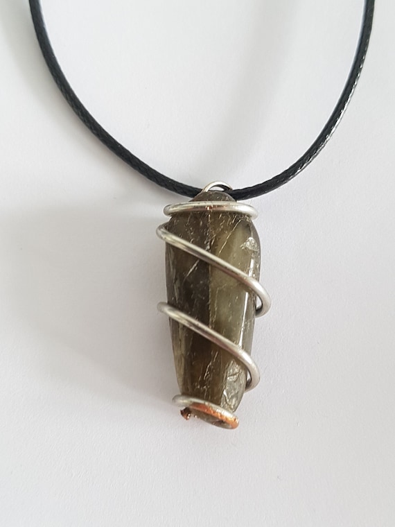 Labradorite Wire Wrapped Necklace