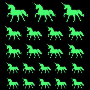 Juego de pegatinas de unicornio que brillan en la oscuridad (26 unidades, hoja A5), vinilo bonito para pared, parachoques, ventana, portátil, planificador, diario, regalo para niños.