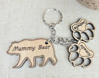 Personalized Mummy Bear Keyring: Engraved Family Names, Mother's Day Gift