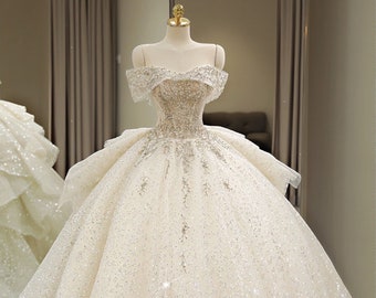 Off Shoulder Wedding Dresses, Large Trailing Princess Tail Dress, Backless White Max Dress, Lace Bridal Wedding Dress, Bridesmaid Dresses