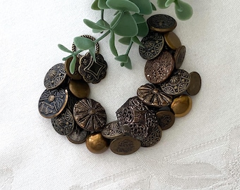 Vintage Brass Button Bracelet ~ Brass Jewelry ~ Original Handmade Bracelet ~ Handcrafted Button Jewelry ~ Unique Gift ~ Fashion Accessory