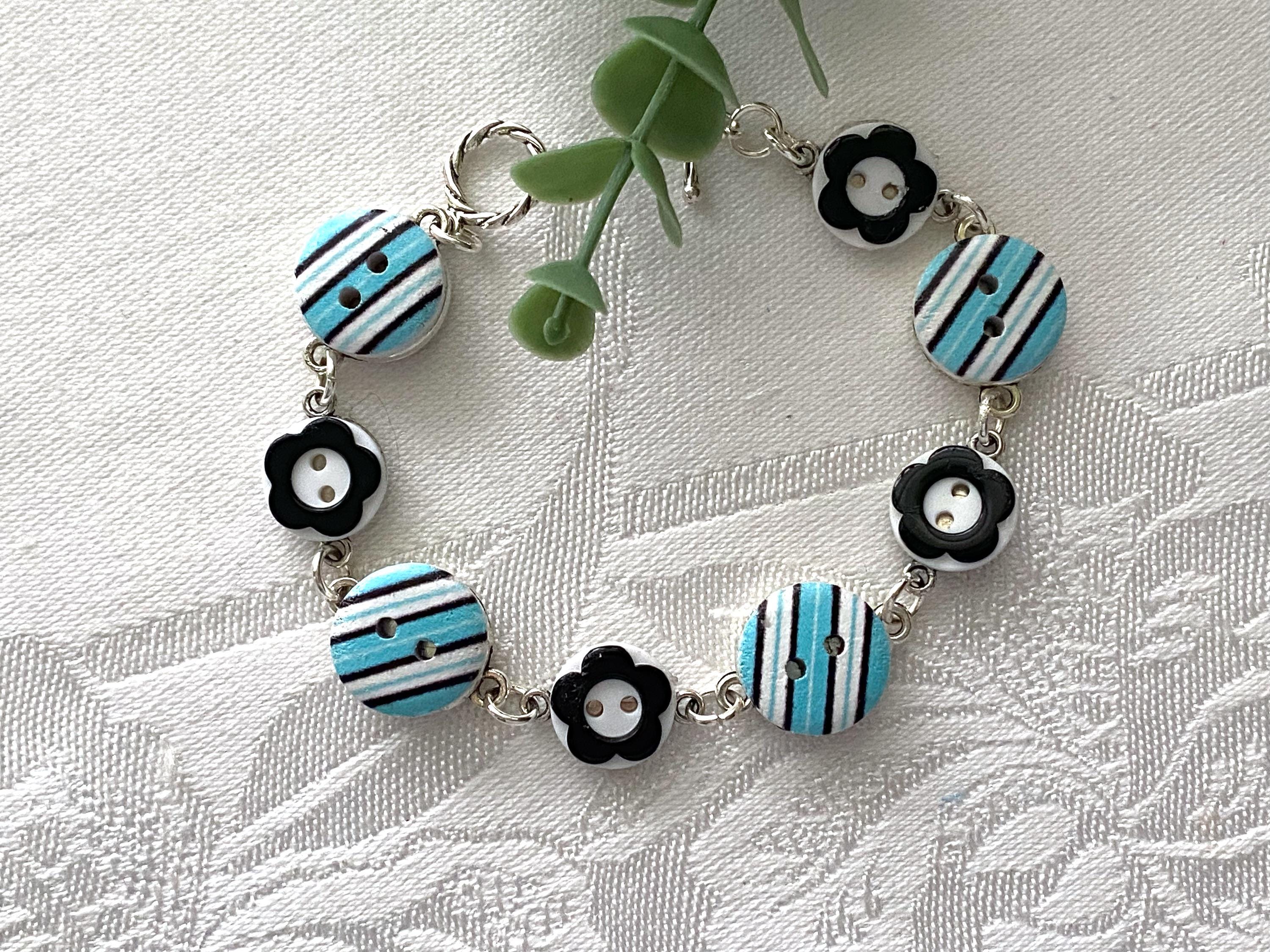 Wooden and Flower Button Bracelet ~ Handmade Button Jewelry ~ Turquoise and Black Bracelet ~ Unique Original Gift