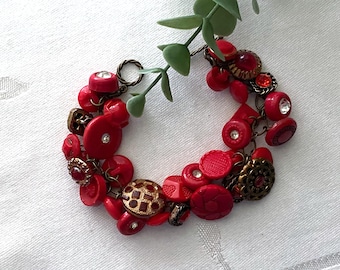 Red Vintage Glass Button Bracelet ~ Vintage Buttons ~ Rhinestone Jewelry ~ Original Bracelet ~ Handmade Jewelry ~ Unique Button Gift