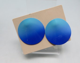 Avon 1988 Blue Ombre Metal Button Pierced Earrings