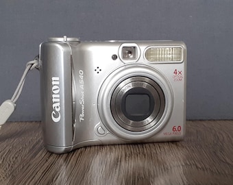 Silver Canon PowerShot A560 Vintage 7.1MP Digital Camera, New In