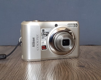 Compact digital camera Nikon Coolpix L19 Silver