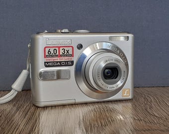 【美品】Panasonic LUMIX DMC-TZ30　ホワイト Amazon.co.jp: パナソニック デジタルカメラ ルミックス TZ30 光学20倍