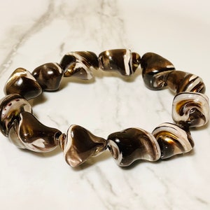 Black Mother of Pearl Bracelet: Raw Shell Bead Fashion Jewelry