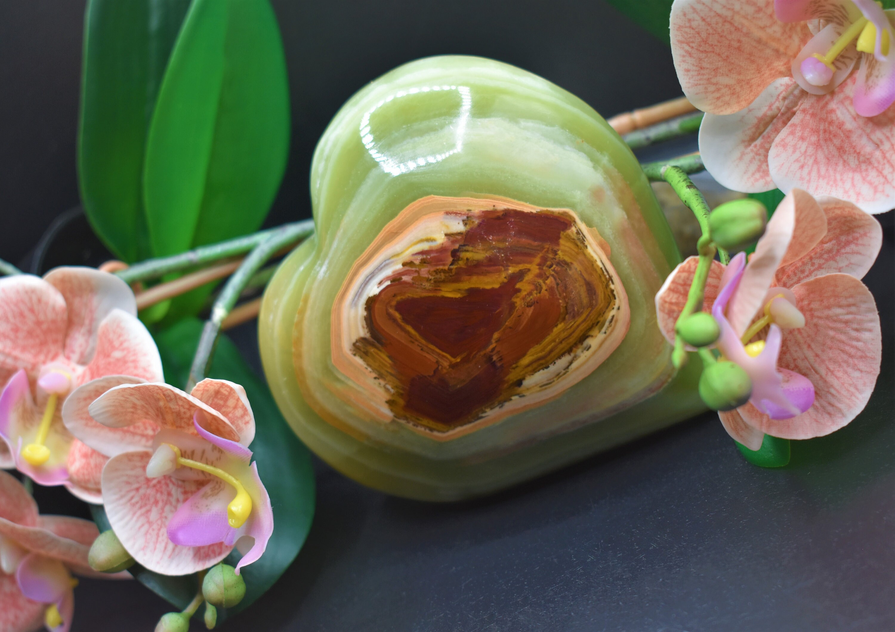 Onyx Charging Crystal Heart 4inches Cleanse and Recharge