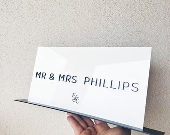 Bridal Table Sign | Mr & Mrs | Wedding sign |
