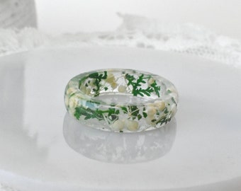 Real Dried Pressed Flower Ring, Custom Resin Rings,  Babies Breath and Fern Leaves, Color Options, Nature Inspired Ring for Her