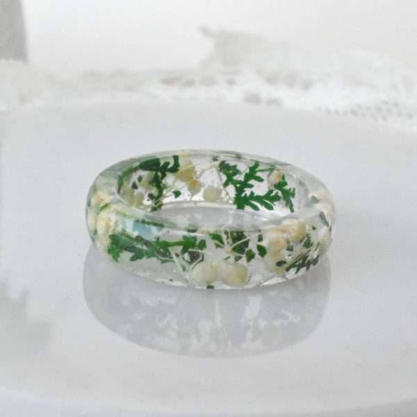 Real Dried Pressed Flower Ring, Custom Resin Rings,  Babies Breath and Fern Leaves, Color Options, Nature Inspired Ring for Her