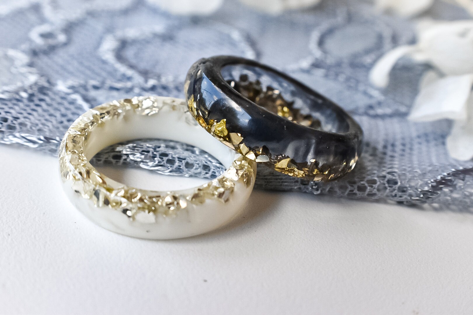 Elegant Handmade Resin Rings Crushed Glass Colored Pearl