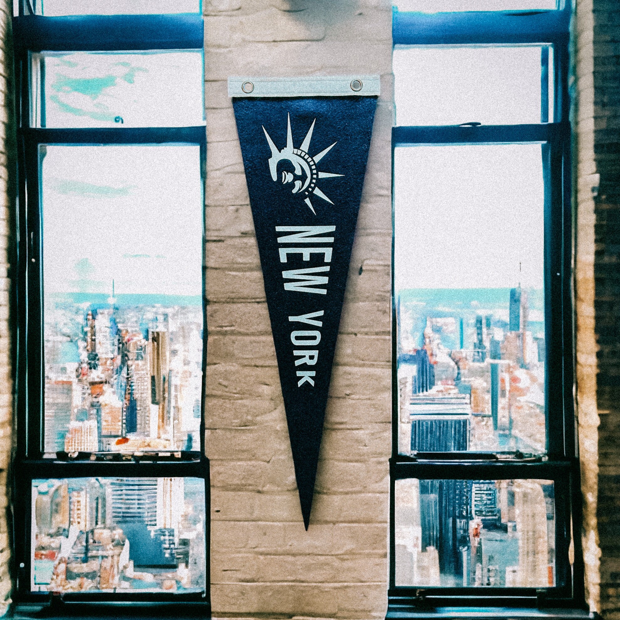 New York Pennant | Travel Felt Pennant Flag Banner | Vintage Style | Wall Decor New York Pennant | Travel Felt Pennant Flag Banner | Vintage Style | Wall Decor
