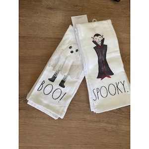 HTF NWT Rae Dunn Halloween Kitchen Towels