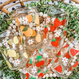 Verre de canette de bière aux fruits | Tasse en verre d'été | Coupe fruits et marguerites | Verre à café glacé d'été