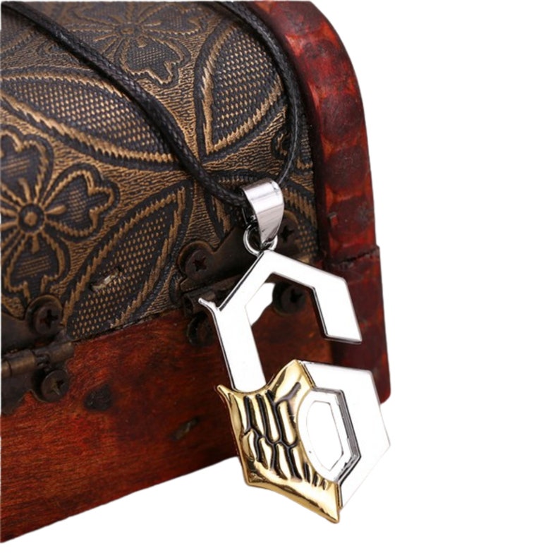 Bleach Necklace Anime Necklace Grimmjow Jaggerjaques Etsy