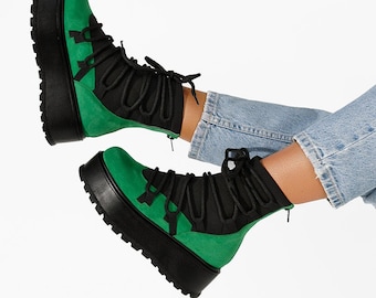 Green and black leather booties Warm lather booties Boho green booties Modern platform green booties