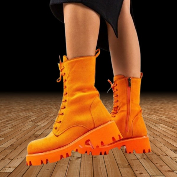 Bottines en daim orange avec cordons Bottines bohème en daim orange Bottines orange modernes Bottines en daim orange Bottines orange pour tous les jours