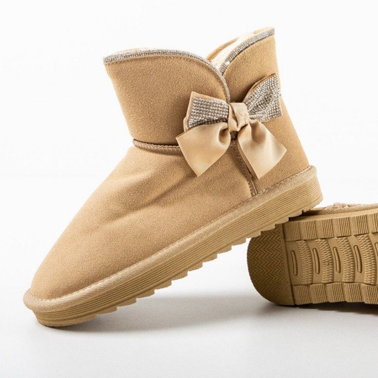 how to style beige booties