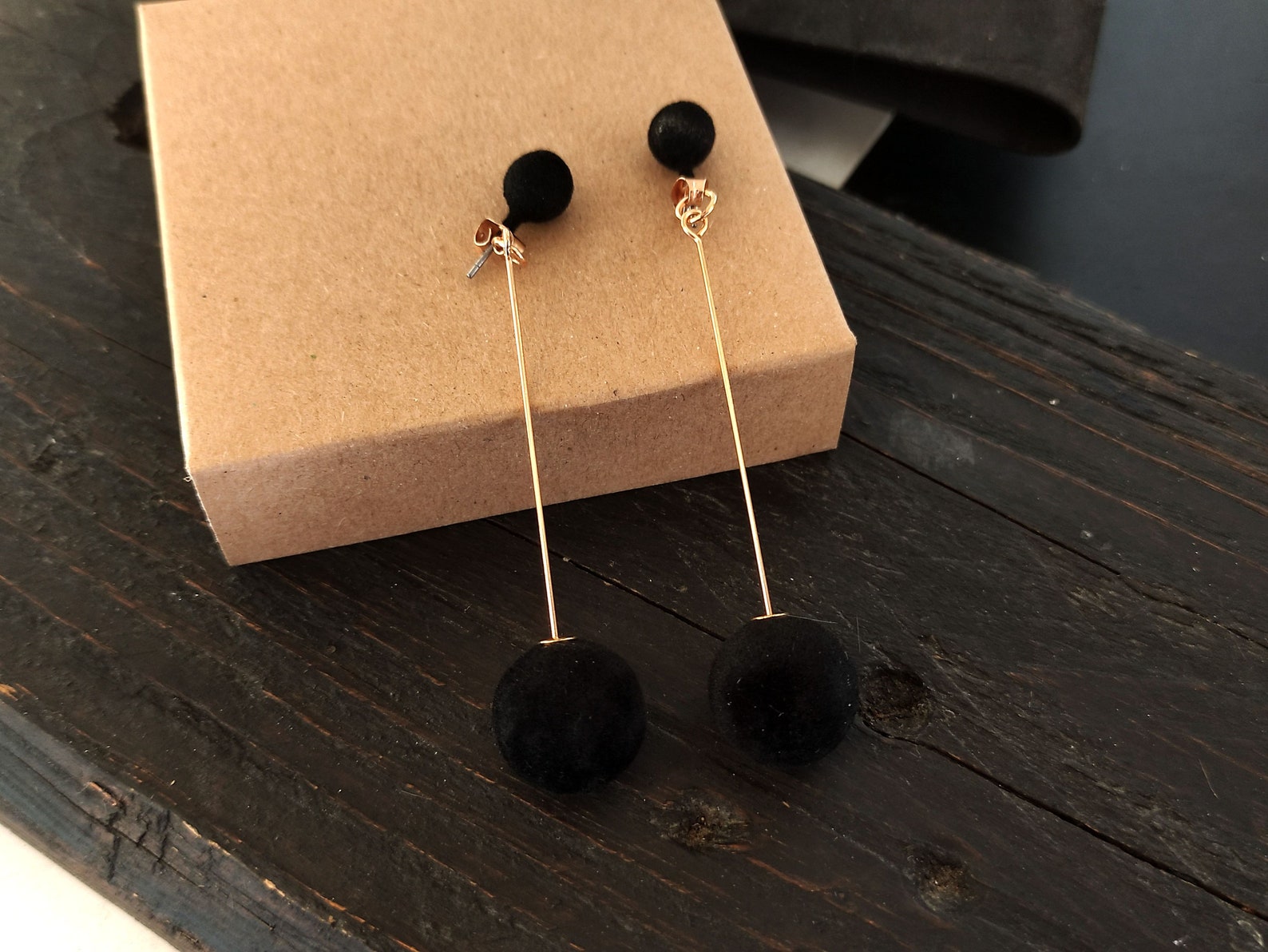 Long ball earrings Clearance