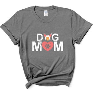 Dog Mom Shirt, Dog Mama Shirt, Dog Mom Gift, Dog Mom T shirt, Dog Mom T-Shirt, Dog Mom Tee, Mother&#39;s Day Shirt