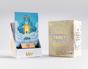 45 Geïllustreerde Bijbelkaarten en houten standaard, Christelijk geschenk, schriftkaarten, Christelijk cadeau voor vrouwen, Housewarming Gift (Trinity - Box 1)