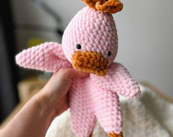 crochet pattern no sew duck snuggler, amigurumi no-sew mallard comforter. Duck  crochet tutorial