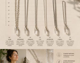 Könnte beinhalten: Sechs silberfarbene Halsketten mit klaren Quarzkristallanhängern, die zwischen 9 und 16 Zoll lang sind. Das Bild zeigt die Colección Cuarzo mit sieben Varianten, verstellbaren Ketten, Edelstahlfassungen und beschreibenden Textetiketten.
