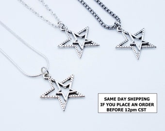 Star Necklace-Star Jewelry-Star Charm Necklace-Double Star Necklace-Celestial Charm Necklace-Layered Necklace-Star Pendant Necklace